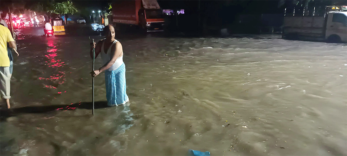 heavy rain in hyderabad 2024 photos26