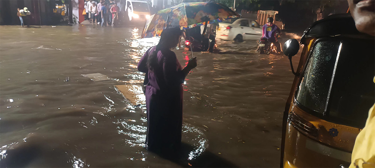 heavy rain in hyderabad 2024 photos27