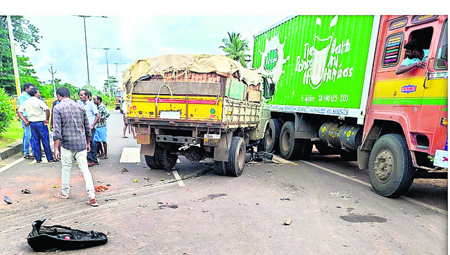 మందపల్లిలో శని త్రయోదశి పూజలు 1