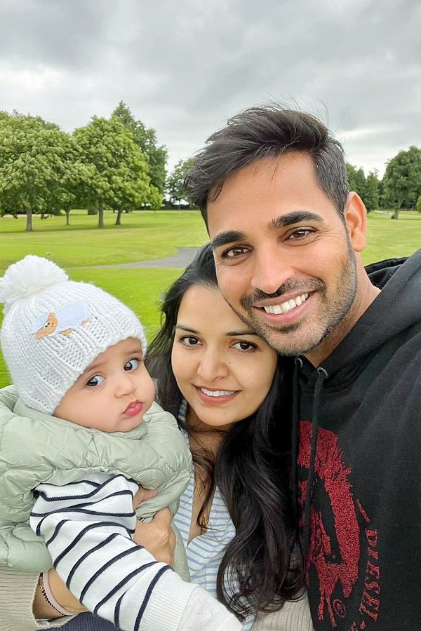 Will remember and cherish forever: Bhuvneshwar Kumar surprises wife on her birthday Photos19