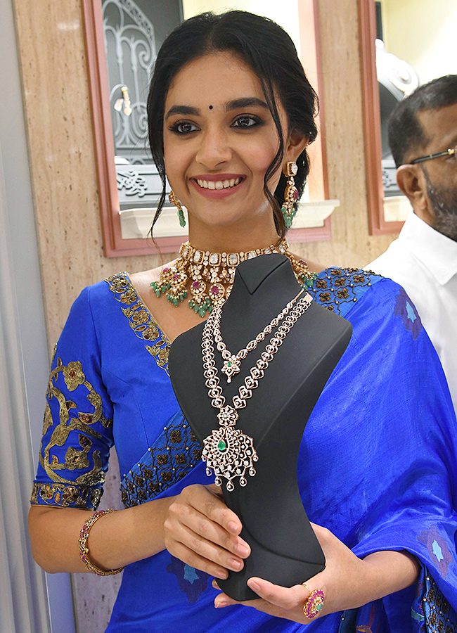 Actress Keerthy Suresh at Hanamkonda Photos18