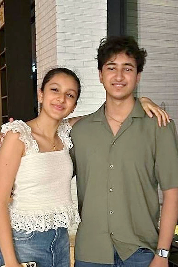 Celebrities share heartwarming Raksha Bandhan posts about siblings Photos7