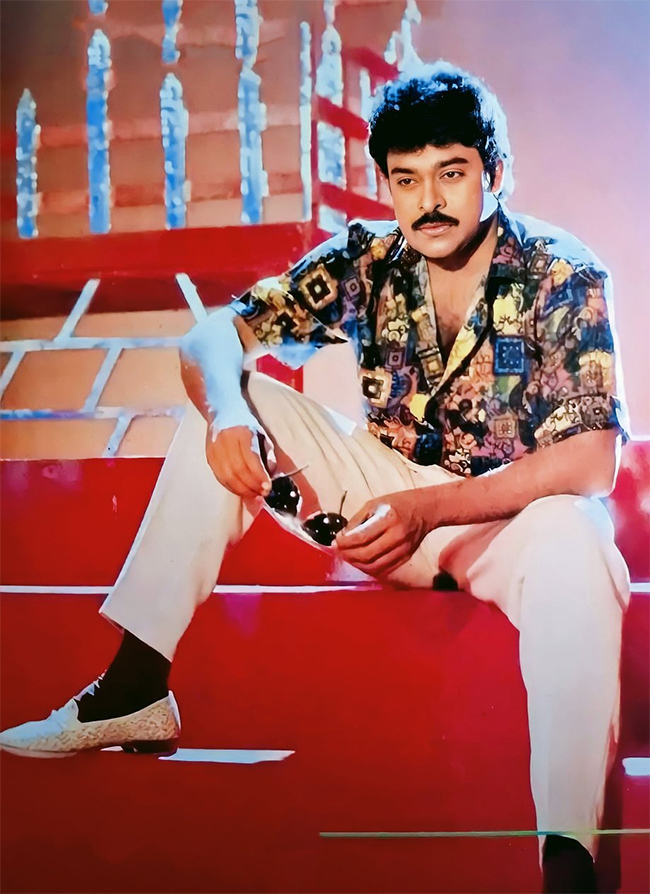 Tollywood Megastar Chiranjeevi Unseen And Rare Photos Gallery11