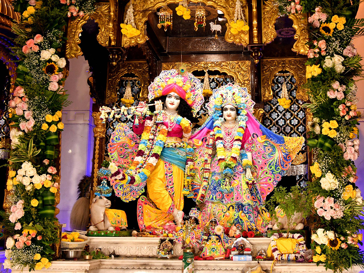 Krishna Janmashtami Festival at Iskcon Temple abids12