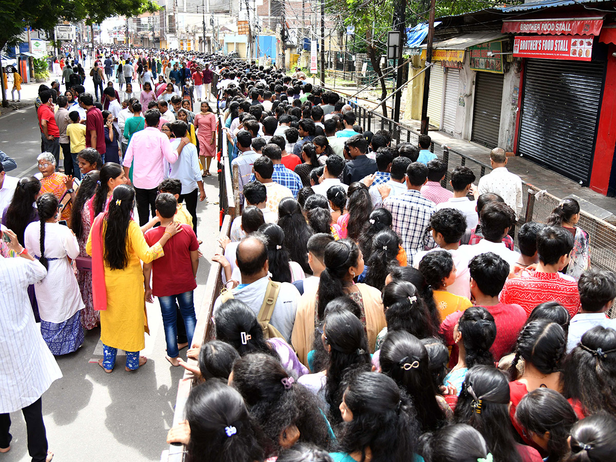 Krishna Janmashtami Festival at Iskcon Temple abids14