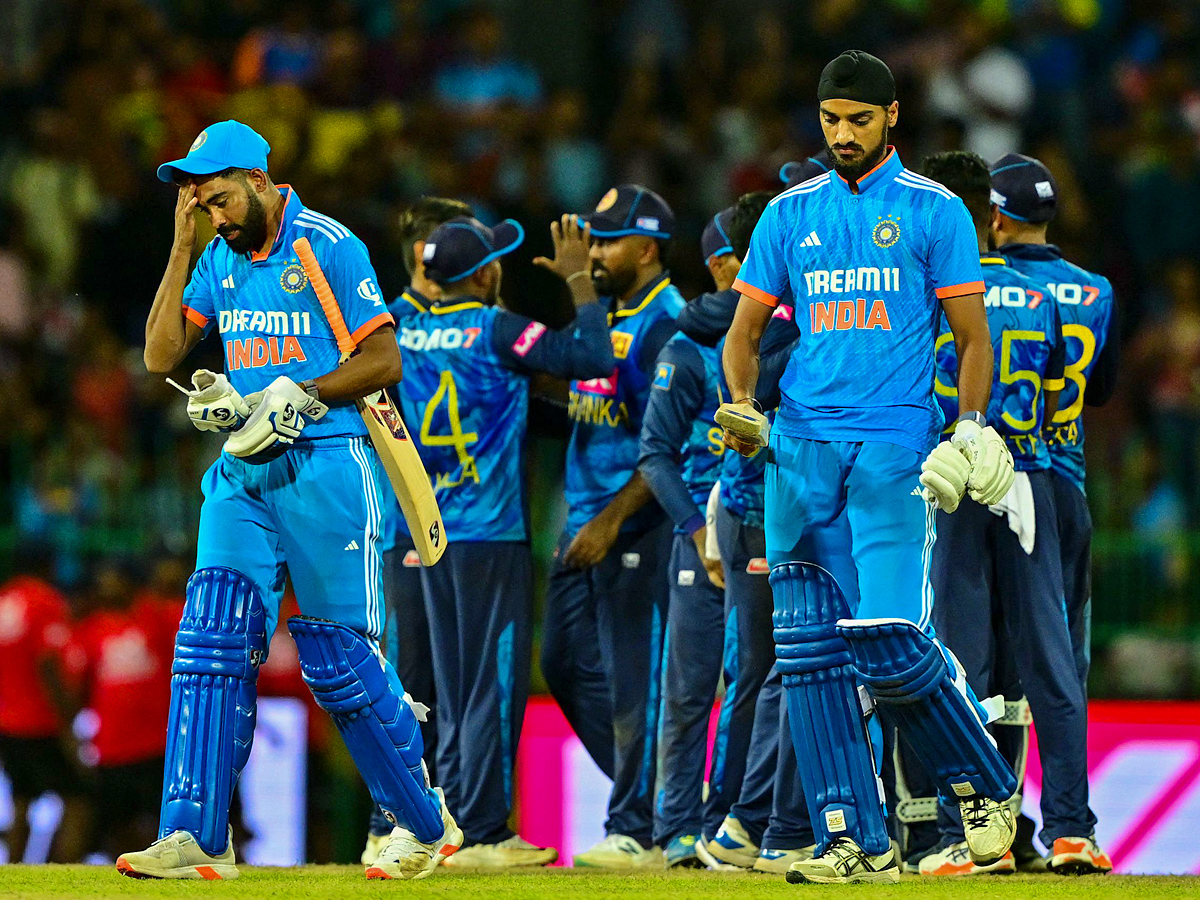 India vs Sri Lanka 1st ODI Match Ends In A Tie Photos1