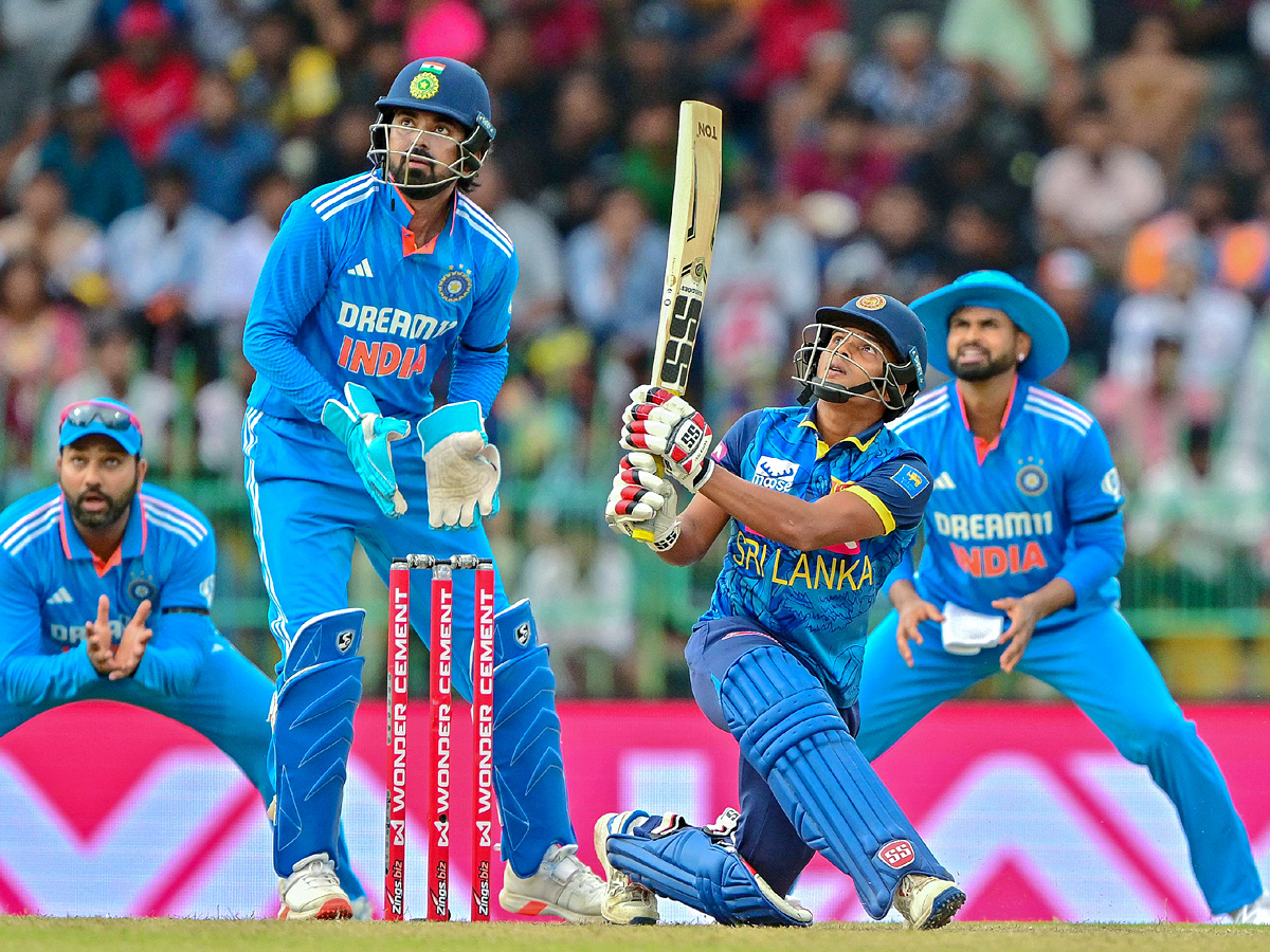 India vs Sri Lanka 1st ODI Match Ends In A Tie Photos18