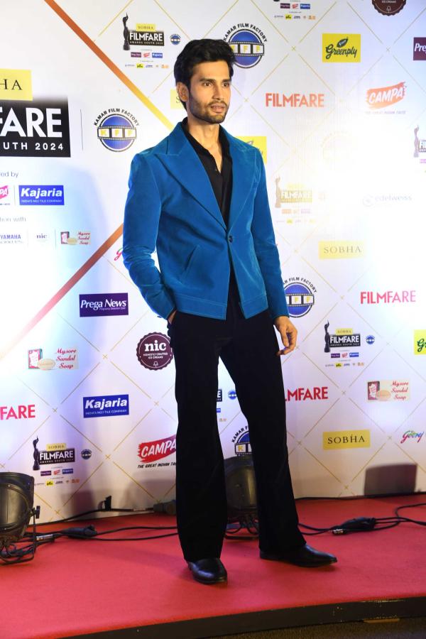 69th SOBHA Filmfare Awards South 2024 Photos25