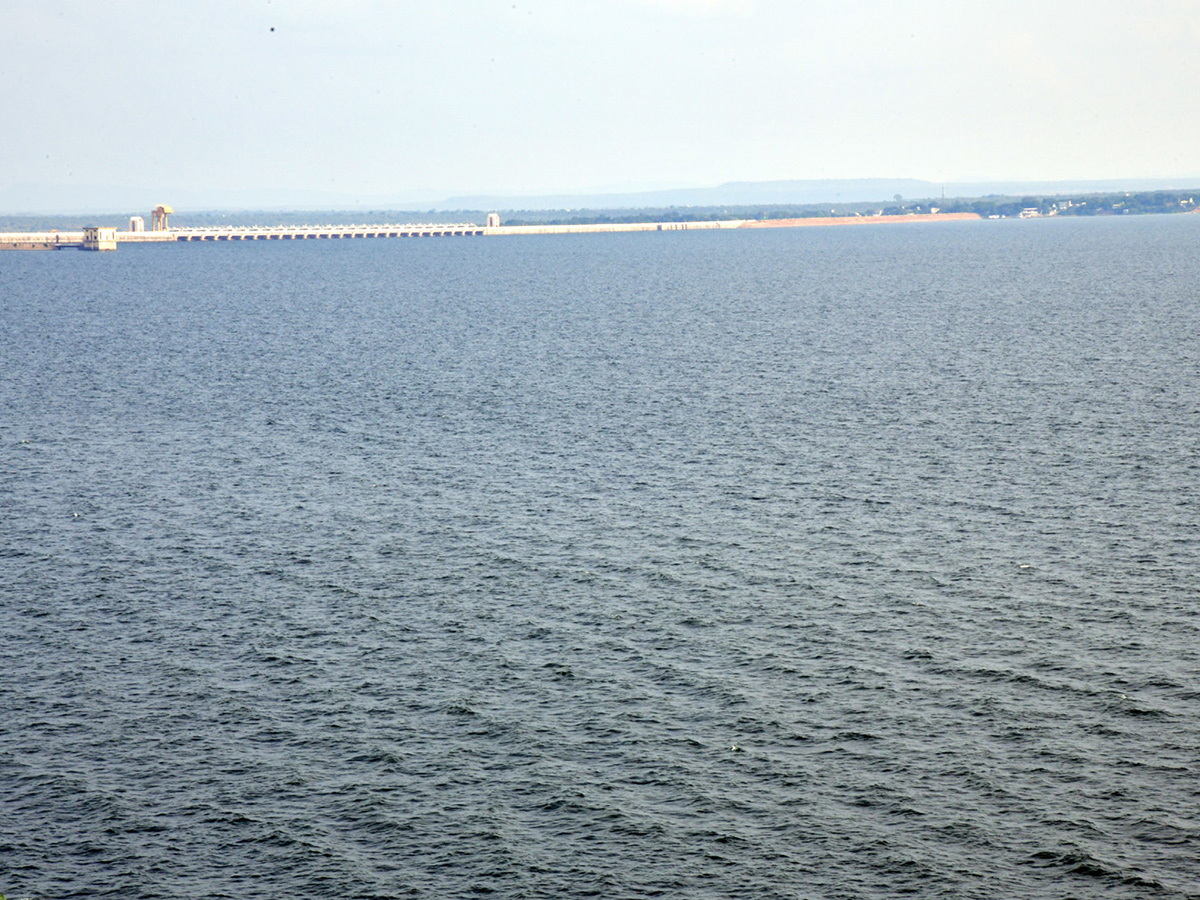 Nagarjunasagar spillway gates set to be lifted on Monday6