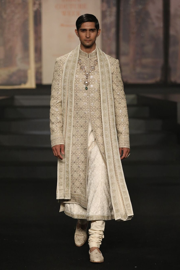 Collection Of Rang Mahal In Hyundai India Couture Week 202413