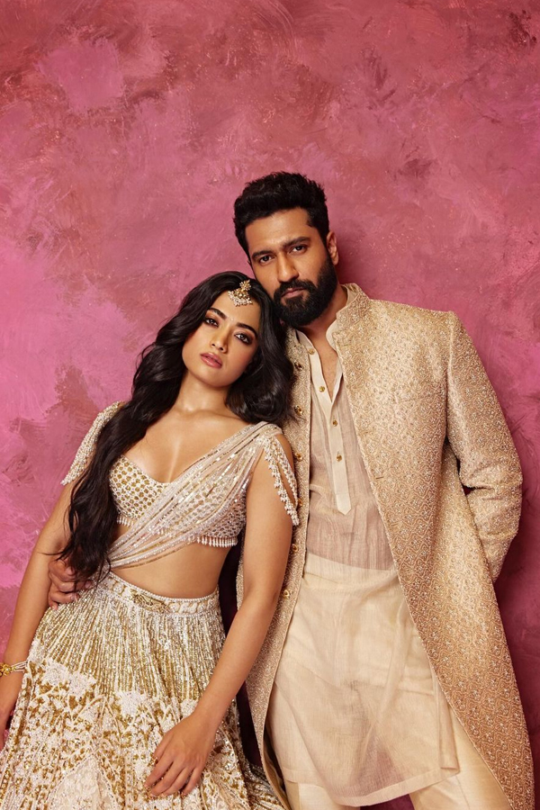 Photos Of Vicky Kaushal And Rashmika Mandanna Goes Viral3