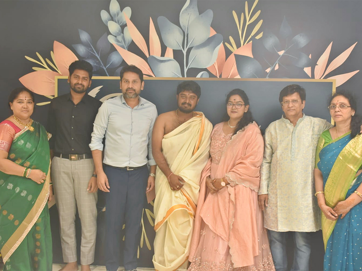 Insta Influencers in Sarees Showroom Opening 10