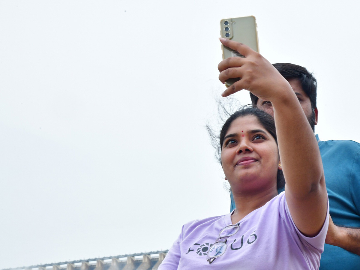 Nagarjuna Sagar Dam Gates Opened Photos13