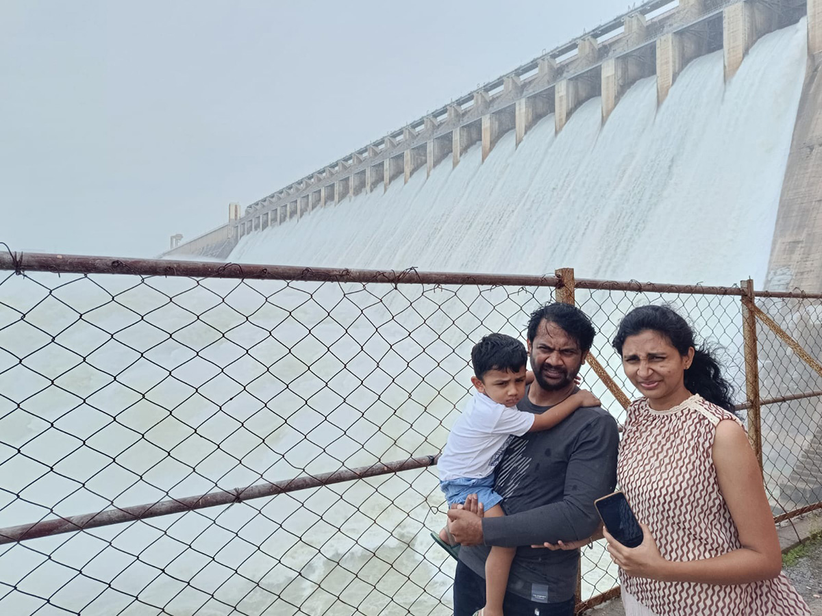 Nagarjuna Sagar Dam Gates Opened Photos5