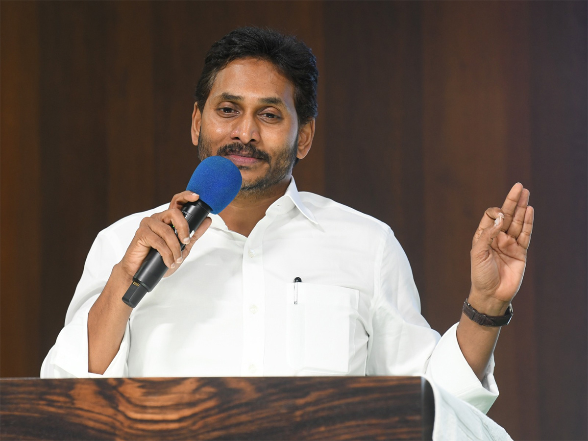 YS Jagan Meeting at Paderu YSRCP Leaders Photos10