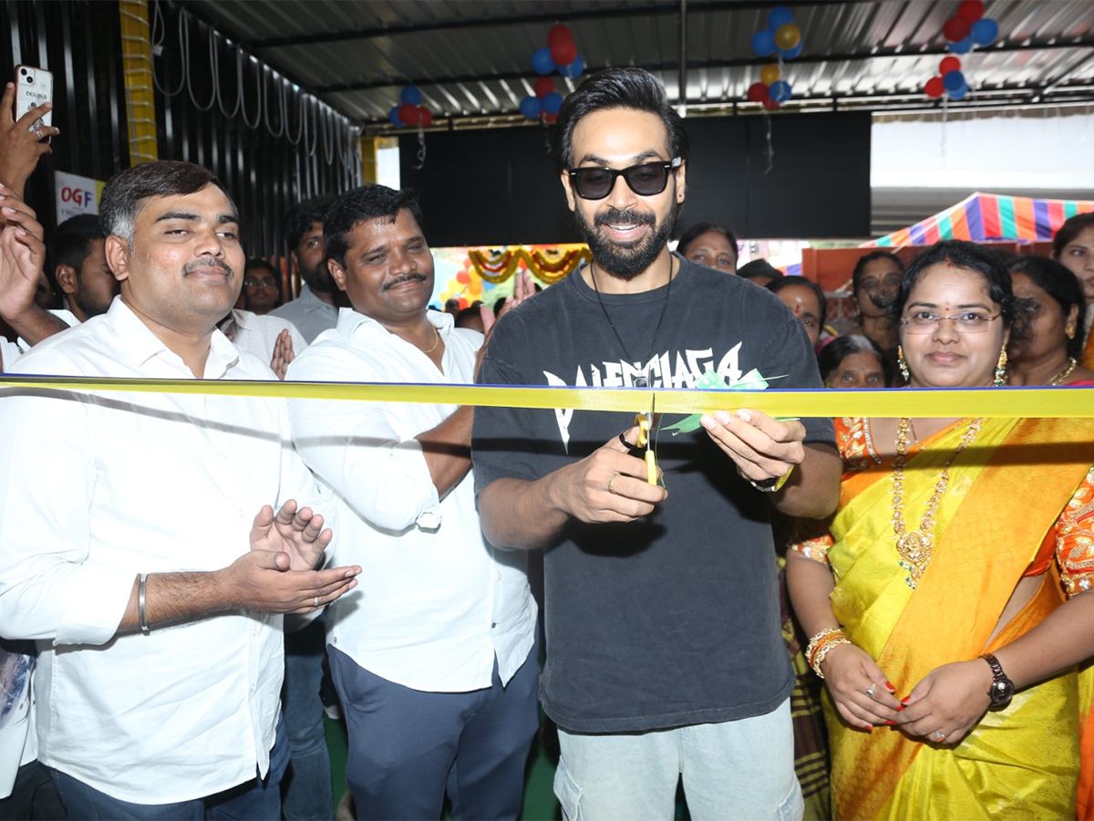 Bigg Boss Star Manus Launches OGF Restaurant Photos19