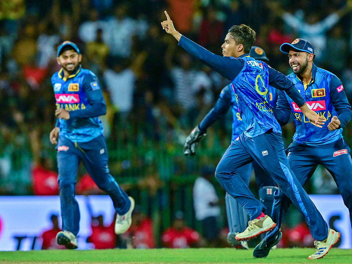 Sri Lanka beats India by 110 runs to win series Photos11