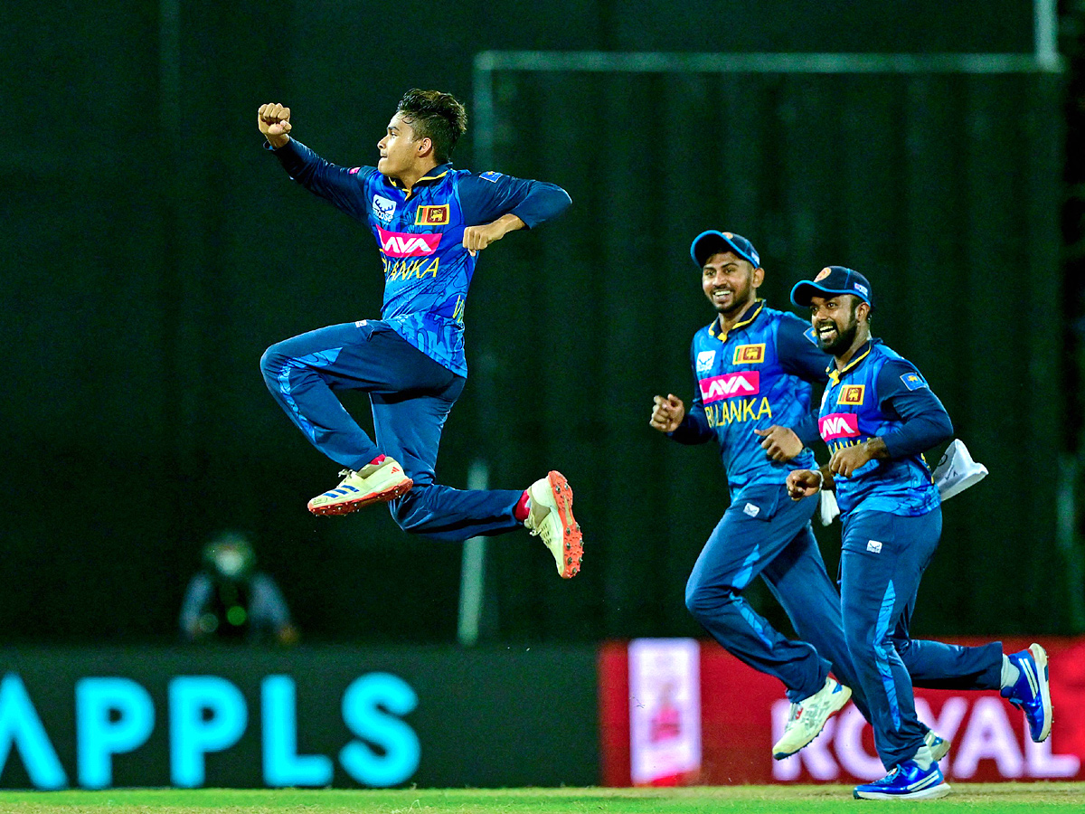 Sri Lanka beats India by 110 runs to win series Photos12