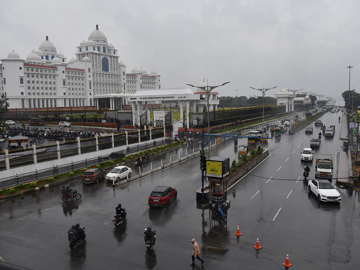 heavy rain in telangana Today33