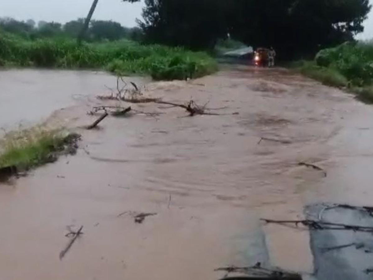 heavy rain in telangana Today38