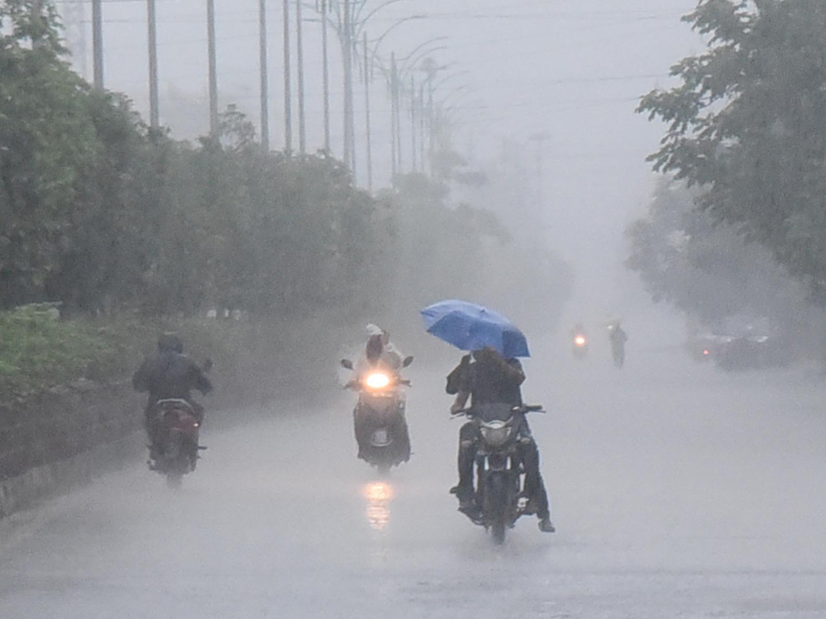 heavy rain in telangana Today6