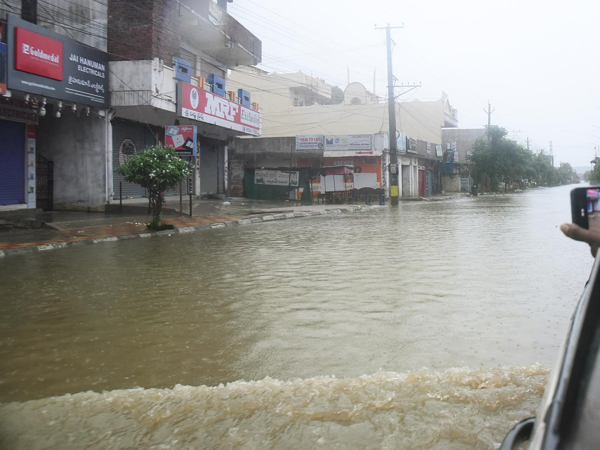 heavy rain in telangana Today10