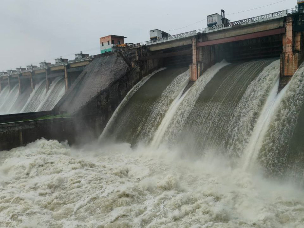 heavy rain in telangana Today19