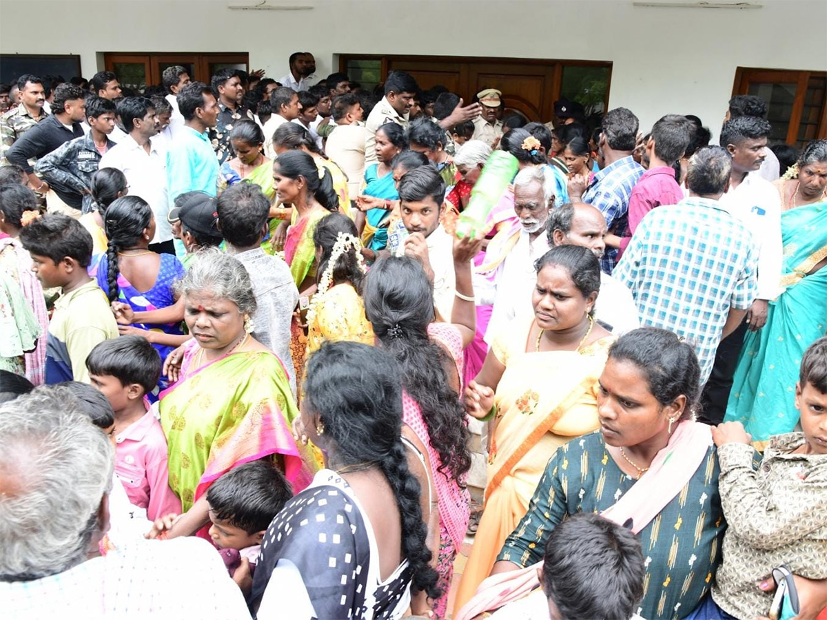 Ys Jagan Pulivendula Tour Photo Gallery16