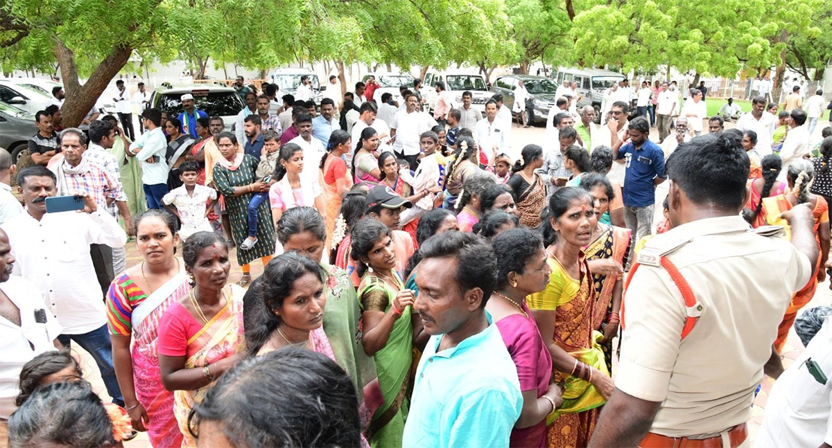 Ys Jagan Pulivendula Tour Photo Gallery19