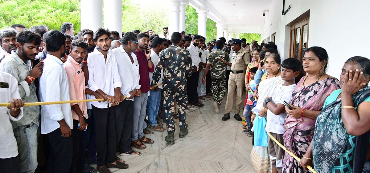 Ys Jagan Pulivendula Tour Photo Gallery20