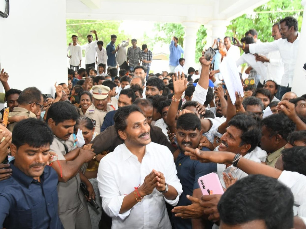 Ys Jagan Pulivendula Tour Photo Gallery5