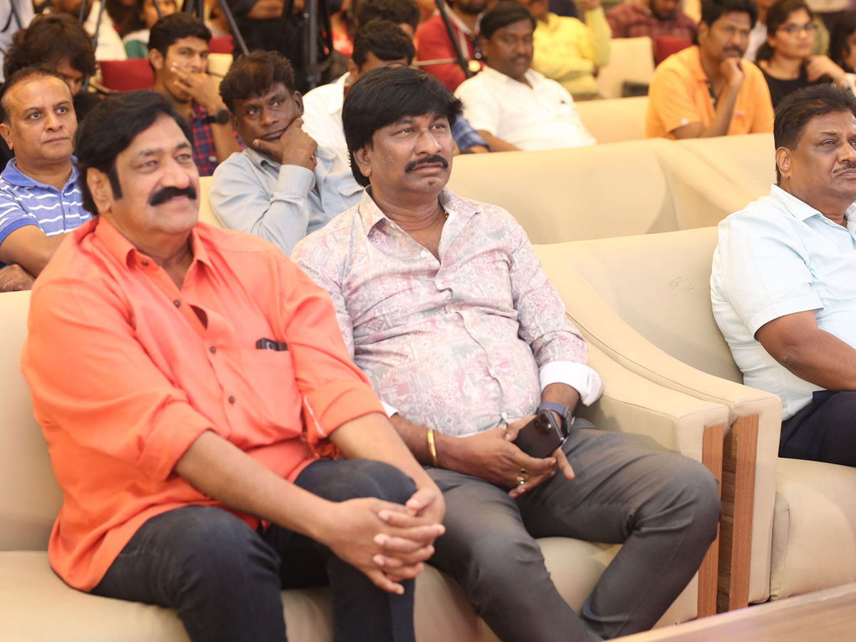 Utsavam Movie Pre Release Event Photos21