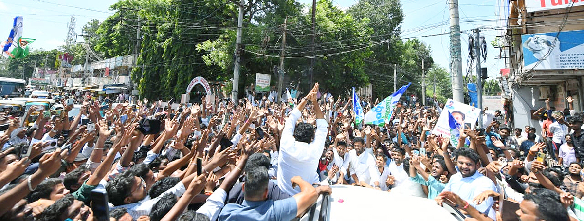 YS Jagan Guntur Tour Photos8