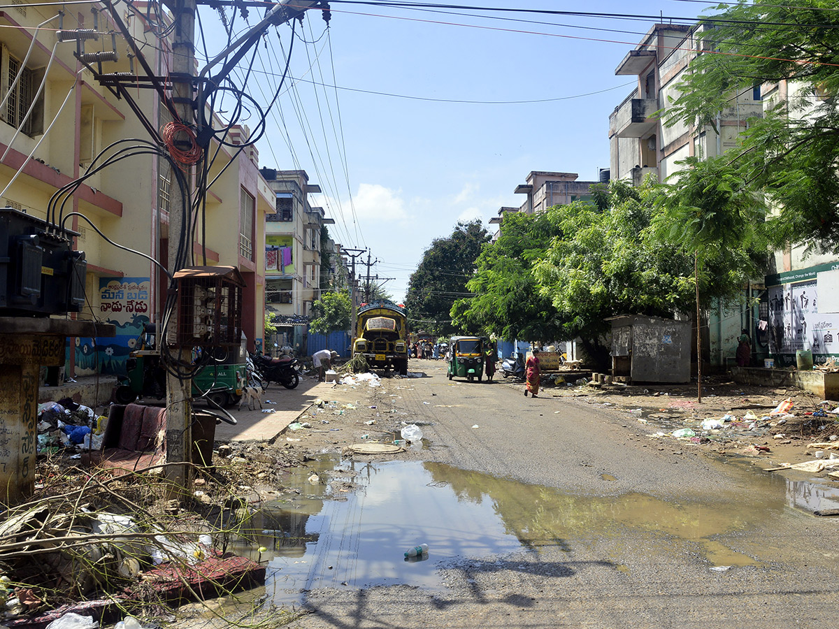 Check out the photo gallery of the flood-affected victims in Vijayawada.26