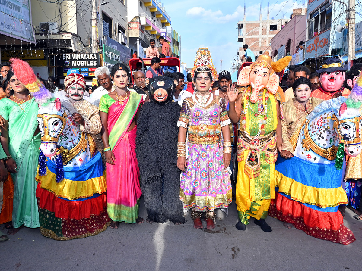 Kanipakam : Kanulapaduvaga Siddhi Vinayaka Rathotsavam Photos18