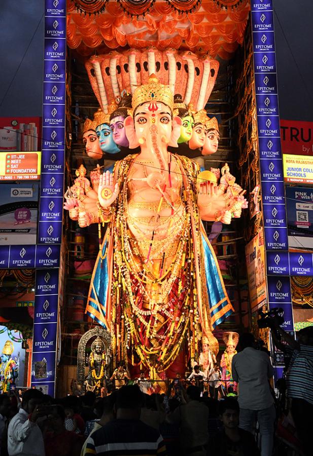 khairatabad maha ganapathi 2024 photos3