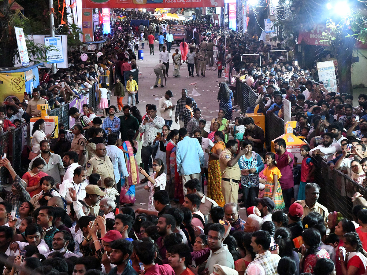 khairatabad maha ganapathi 2024 photos5