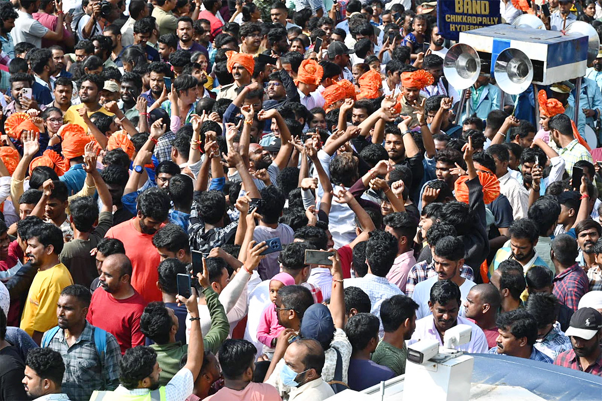 Hyderabad Khairatabad ganesh Shobha Yatra 2024 Photos13