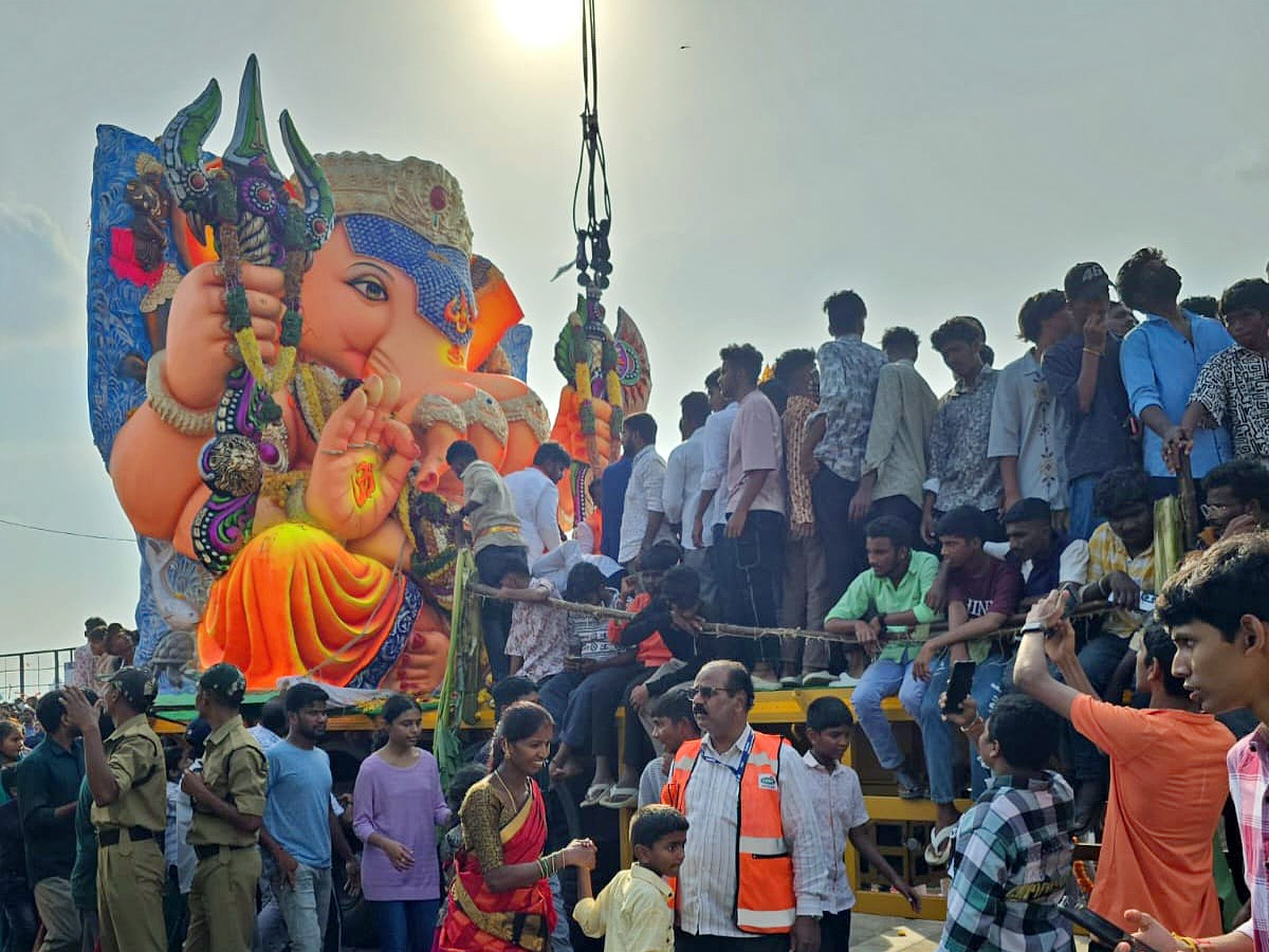 Ganesh Shobha Yatra Celebrations At Hyderabad Photos42