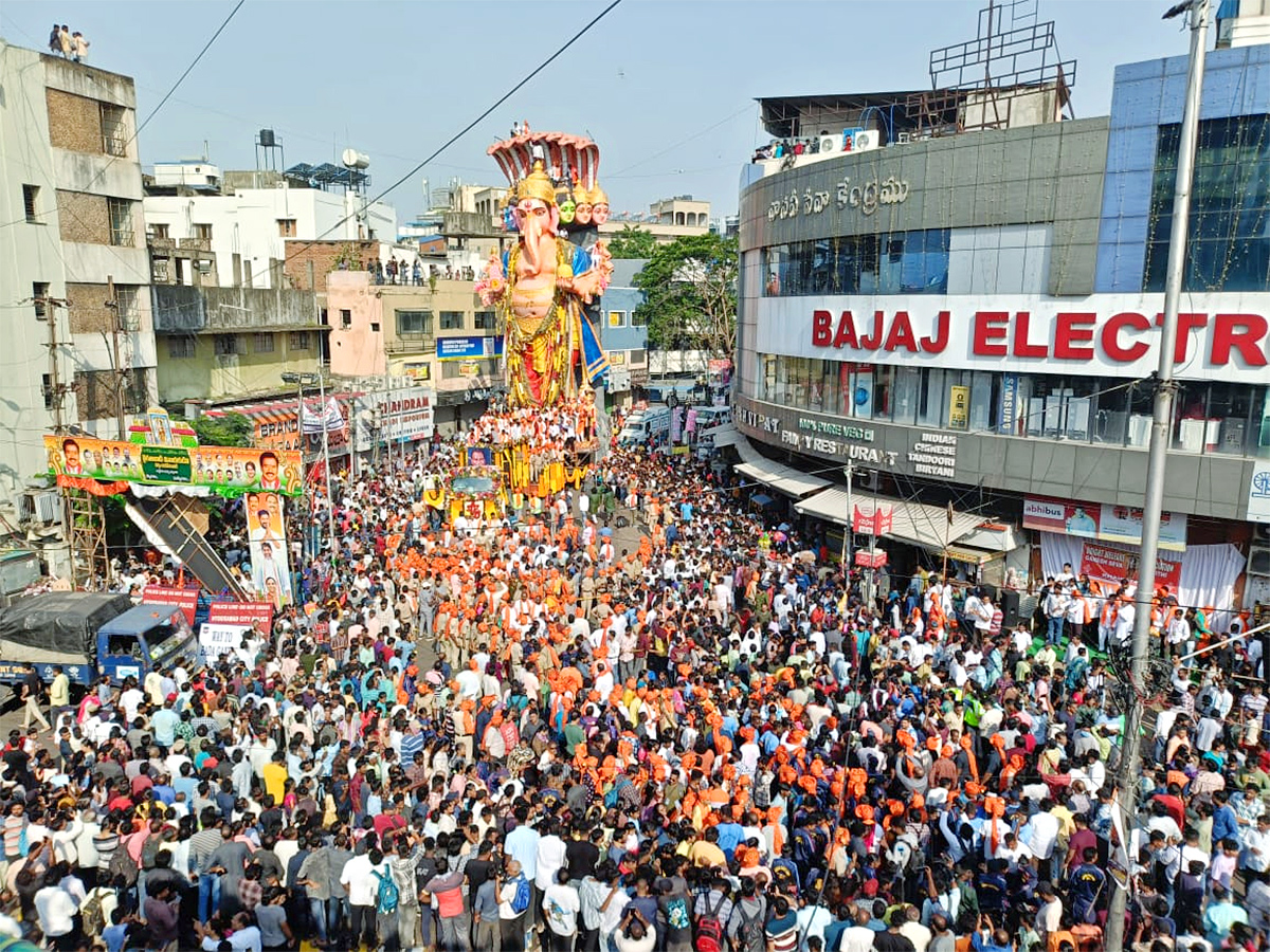 Hyderabad Khairatabad ganesh Shobha Yatra 2024 Photos5