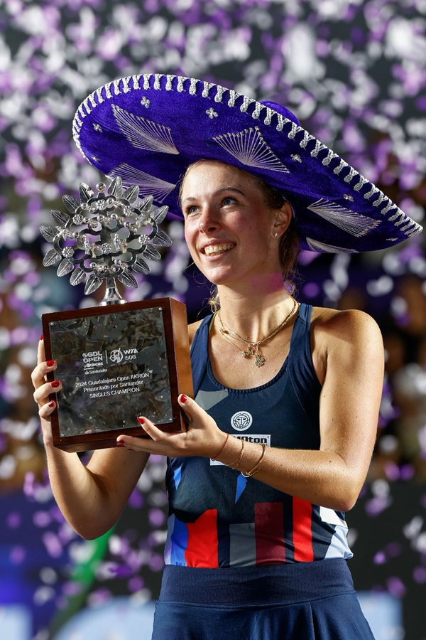 Poland Tennis Player Magdalena Frech Won GDL Open Event Photos Goes Viral8