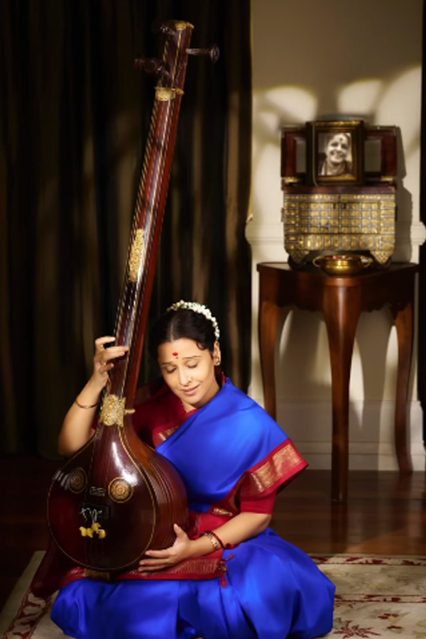 Vidya Balan's Photo Tribute To MS Subbulakshmi On Her 108th Birth Anniversary16