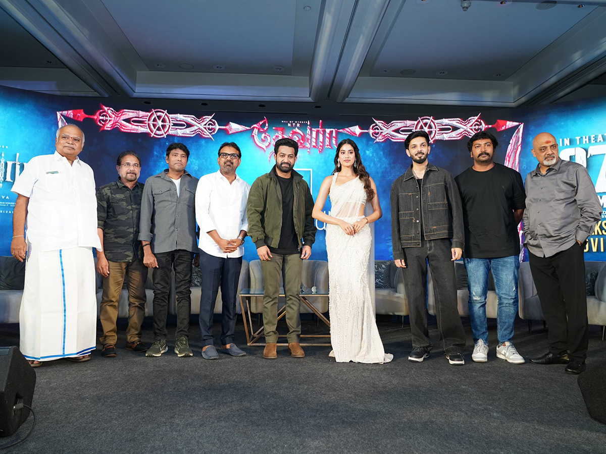 Jr NTR Devara Movie Press Meet Photos 4