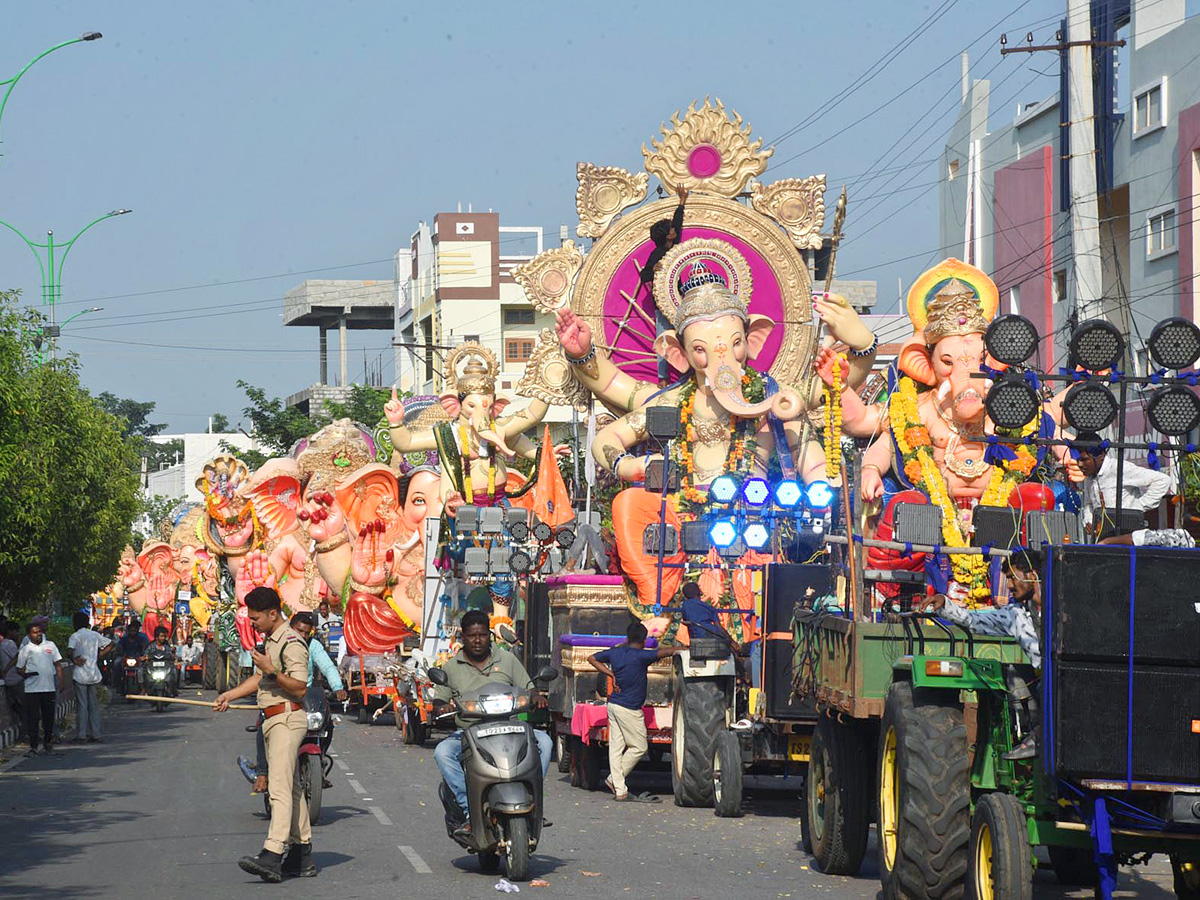 Best Photos of The Day in AP and Telangana Photo Gallery13