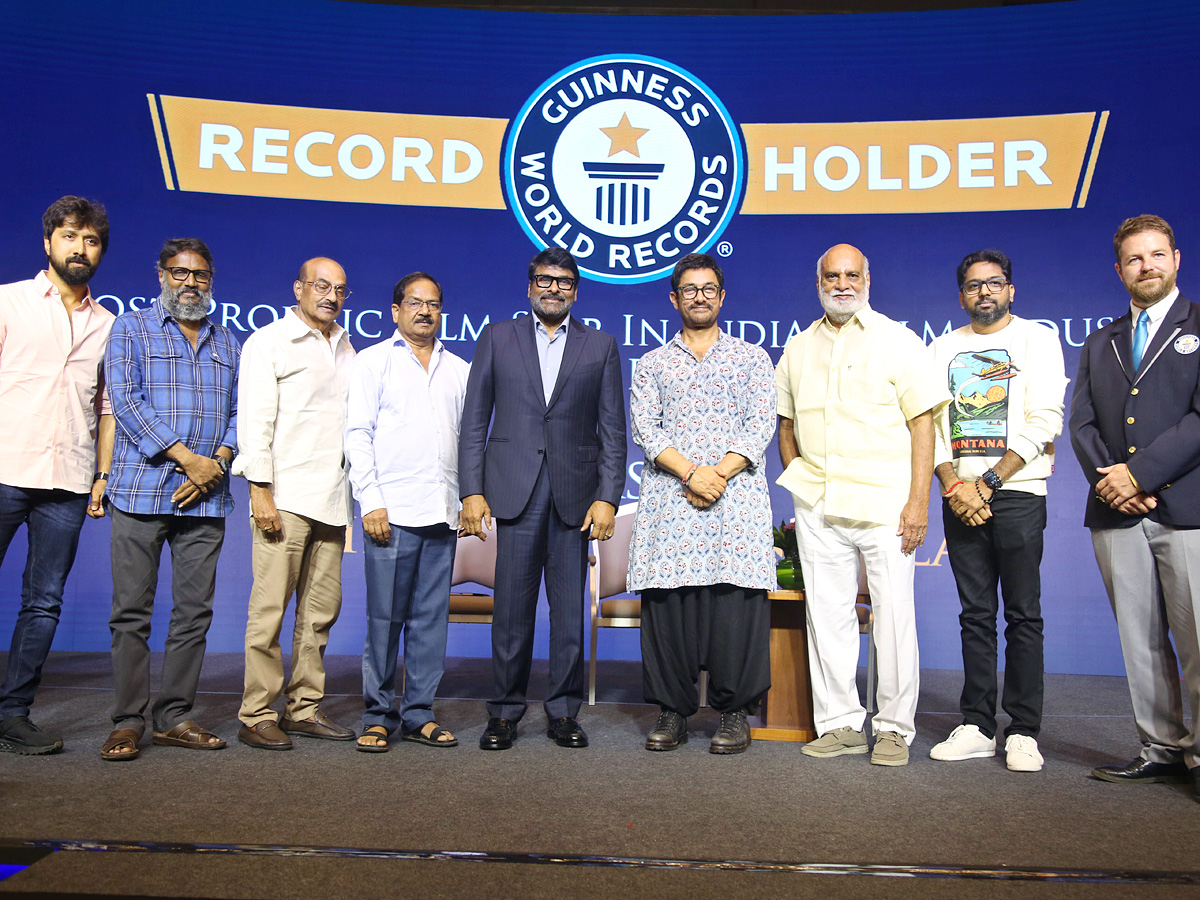 Megastar Chiranjeevi honoured with Guinness World Record Photo Gallery4