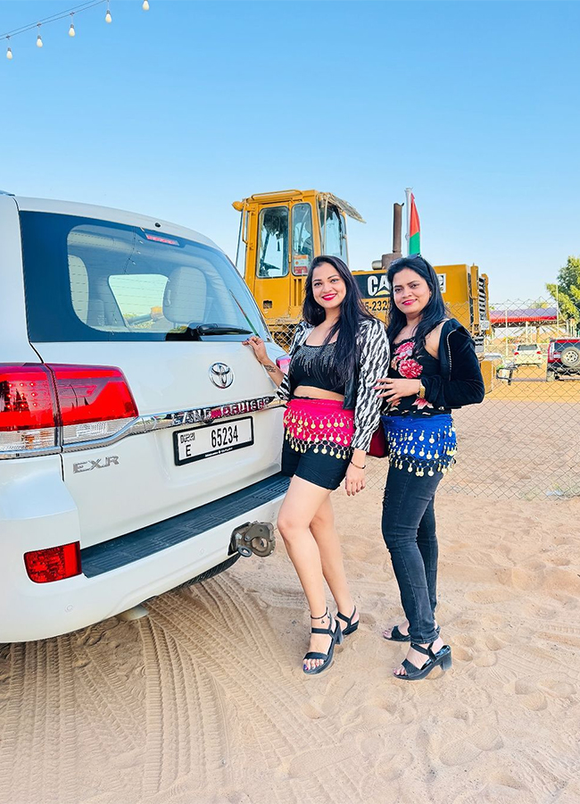 Bigg Boss Fame Ashwini Sree Rocks In Dubai Photos18