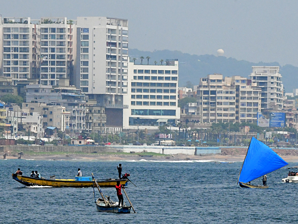 happy sunday in Visakhapatnam Beach14