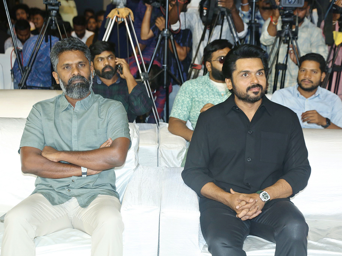 Hero Karthi Satyam Sundaram Pre Release Event11