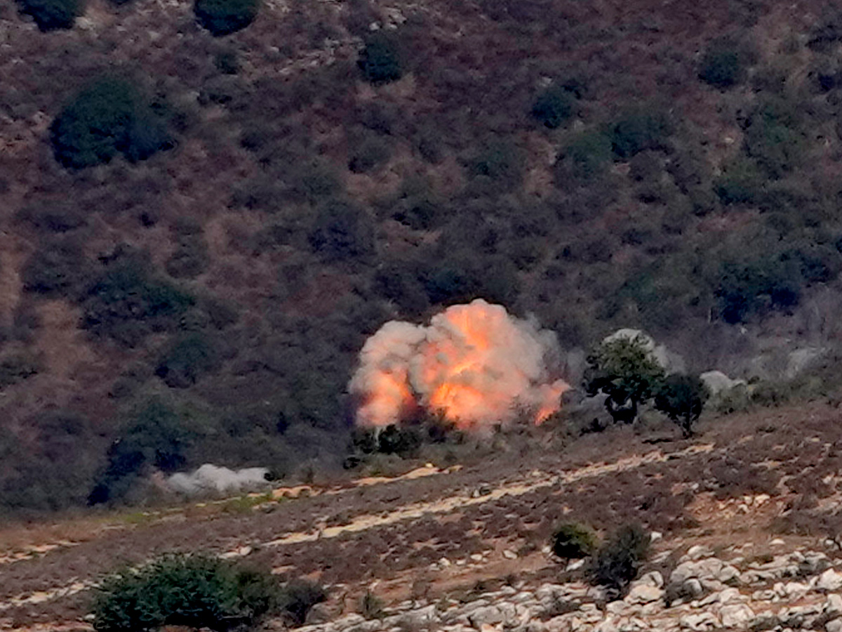 Israeli airstrike in the southern village of Lebanon2