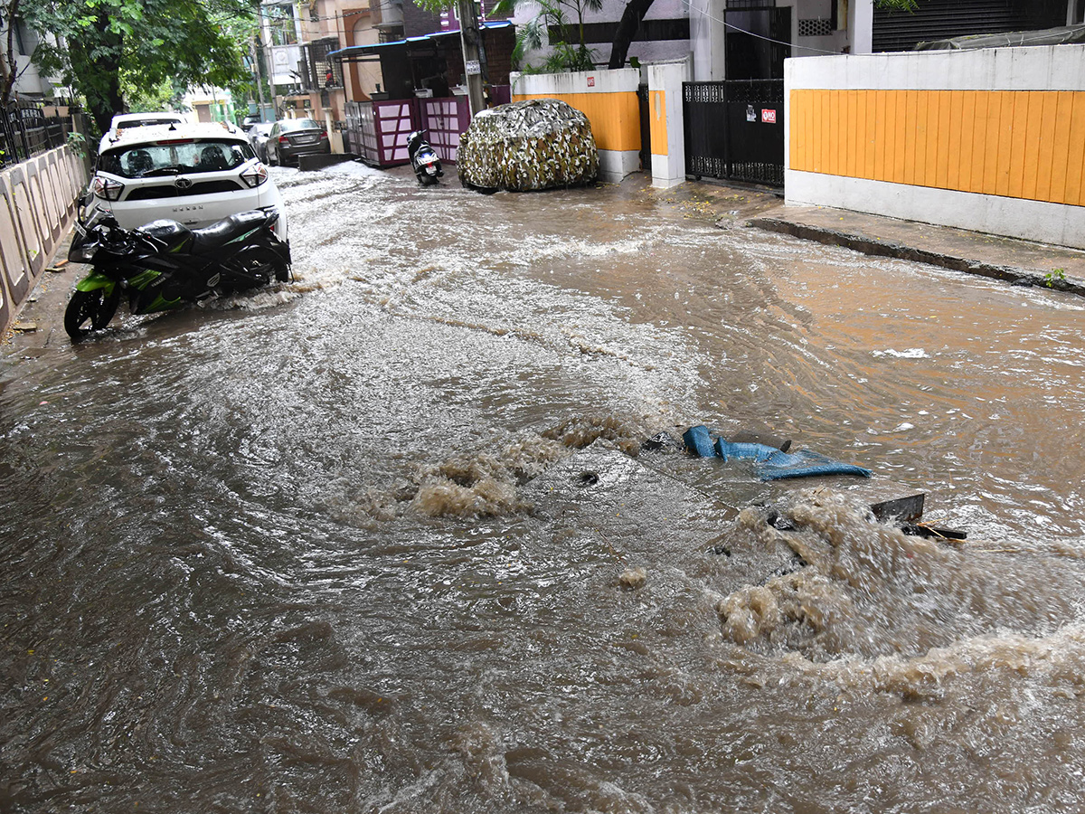 heavy rain in hyderabad today1